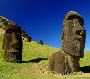 21 Amazing facts - Easter Island Moai